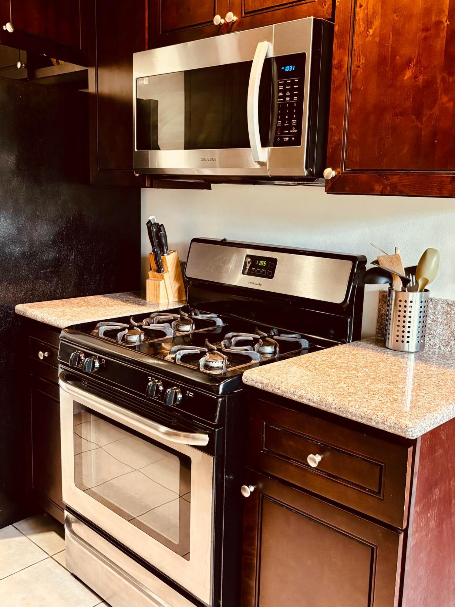 Centrally Located 2 Bed Ucla Apartment Los Ángeles Exterior foto